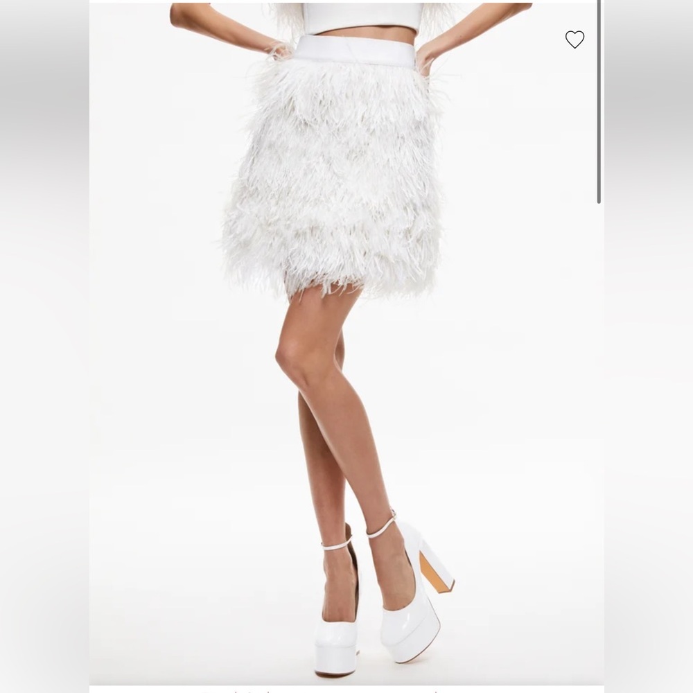 Alice And Olivia CINA FEATHER MINI SKIRT In Ecru